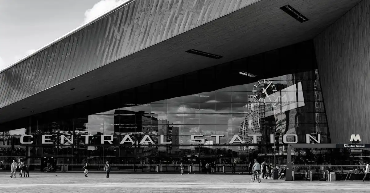 Kluisjes op Rotterdam Centraal Station: Vind ze hier